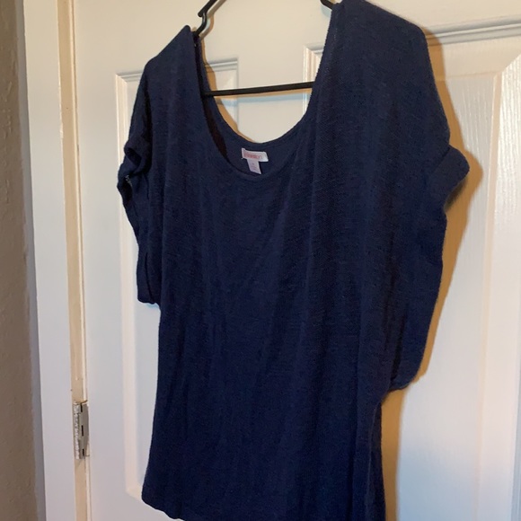Xhilaration Flowy Navy Blue Shirt. Size Medium. - Picture 2 of 4